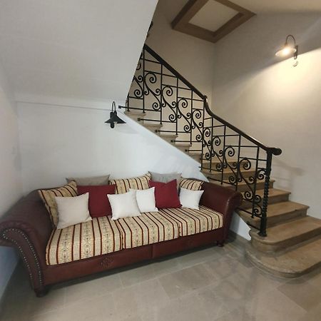 Hotel Dvorec โทลมิน ภายนอก รูปภาพ